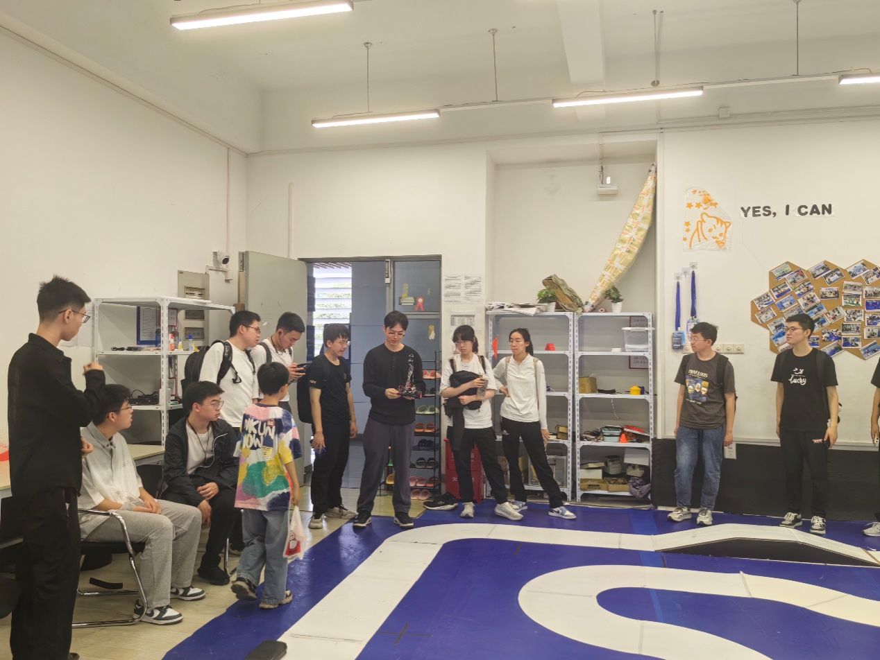 PG电子